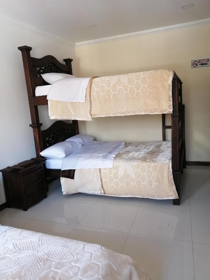 טונחה Hotel El Monarca מראה חיצוני תמונה