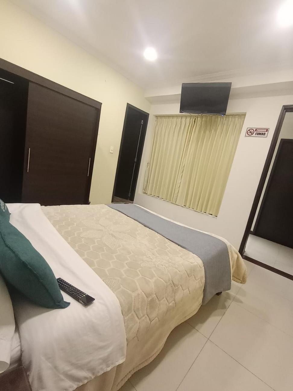 טונחה Hotel El Monarca מראה חיצוני תמונה