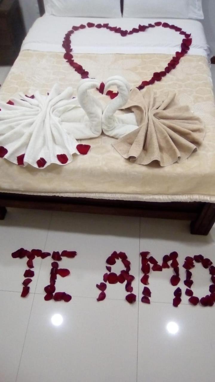 טונחה Hotel El Monarca מראה חיצוני תמונה